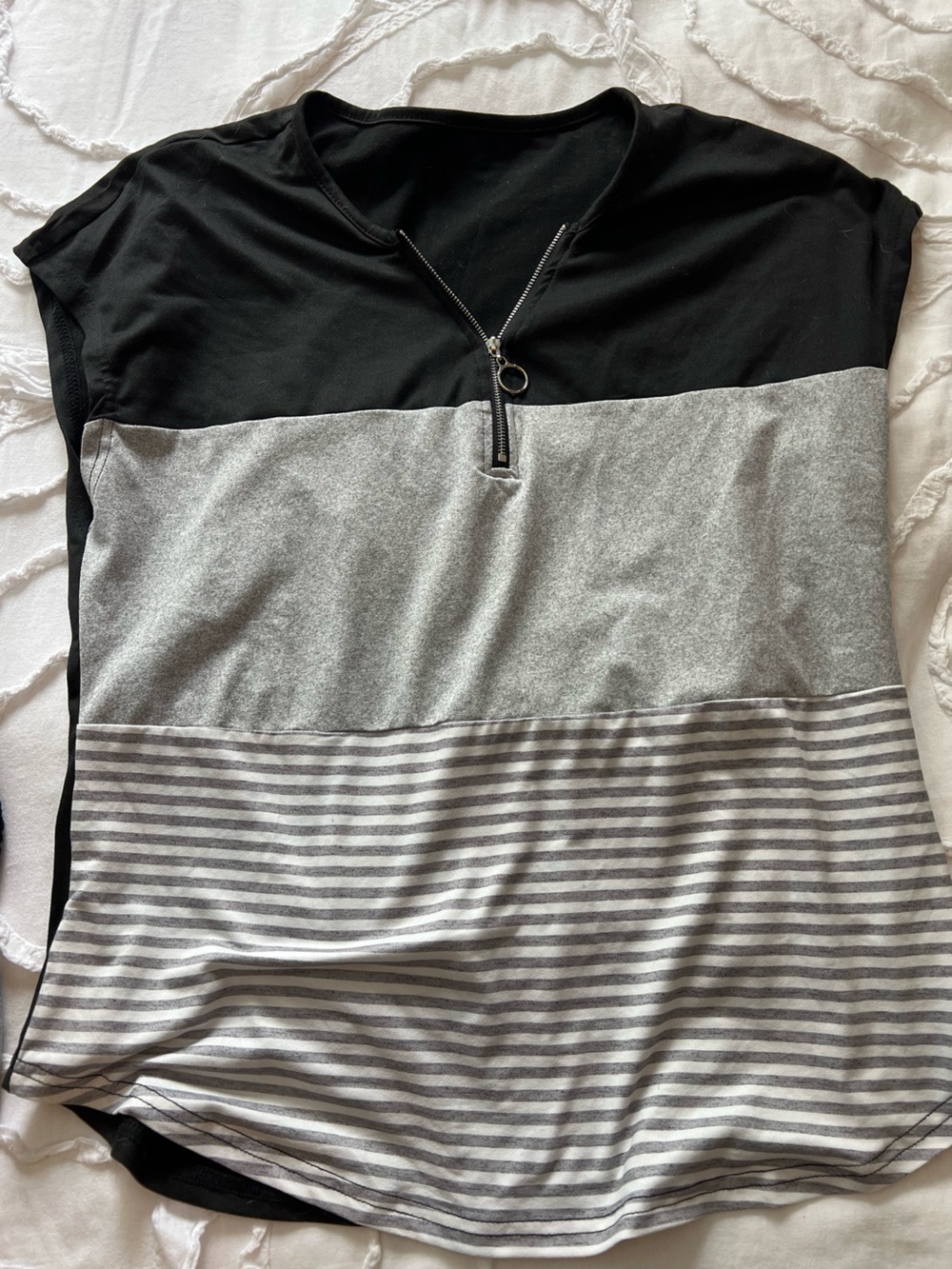 Women's Black and Gray Zip-Front Colorblock Tee